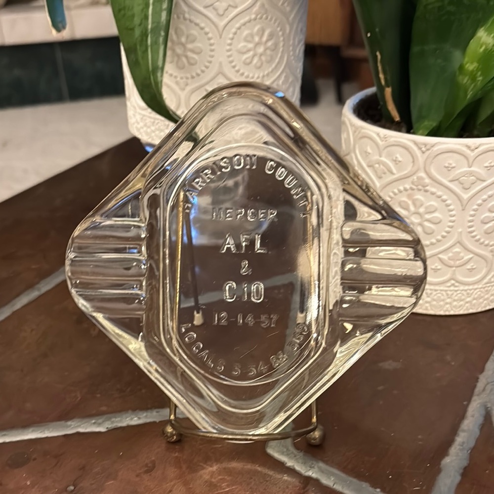 Hazel Atlas Harrison Co. W. Va. Ashtray - Picture 1 of 5